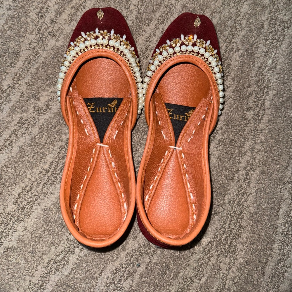 Women’s brand new khussa shoes Desi Pakistani Indian stylish maroon color size38